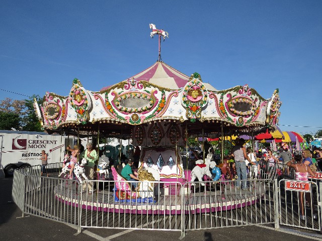Carousel (2)